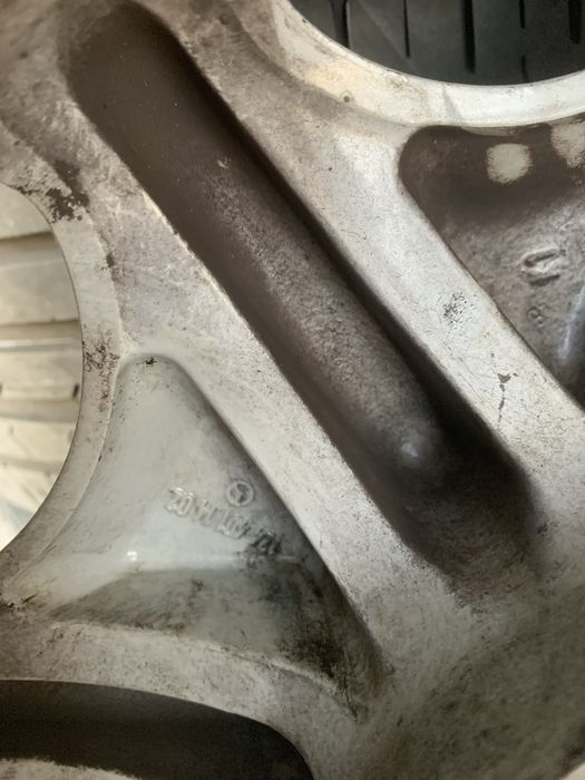 Jante Mercedes w124.si anvelope vara Continental