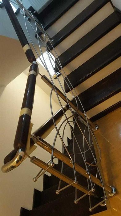 Balustrade de inox cu lemn