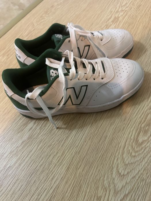 Кроссовки на девочку