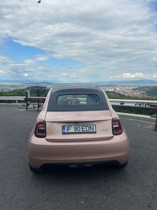 Fiat 500E Fiat 500e Cabrio La Prima by Bocelli 42kWh