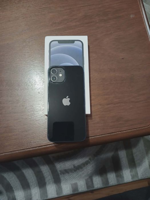 Apple iPhone 12 – 64GB | Много добро състояние