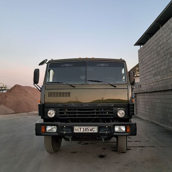 Kamaz   sotiladi
