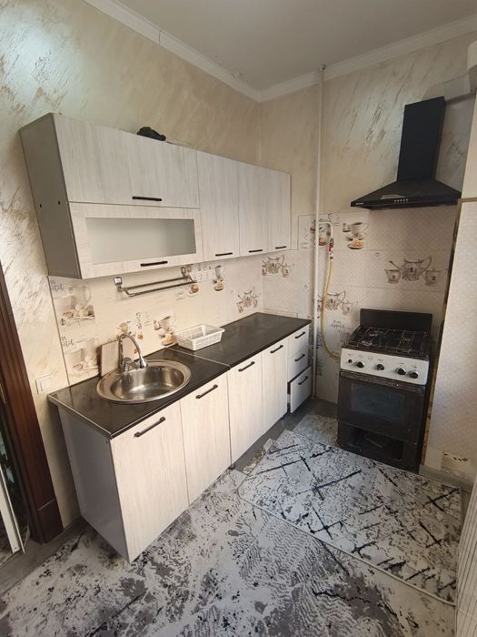 Ижарага уй берилади  белтепа  1 хона  300&