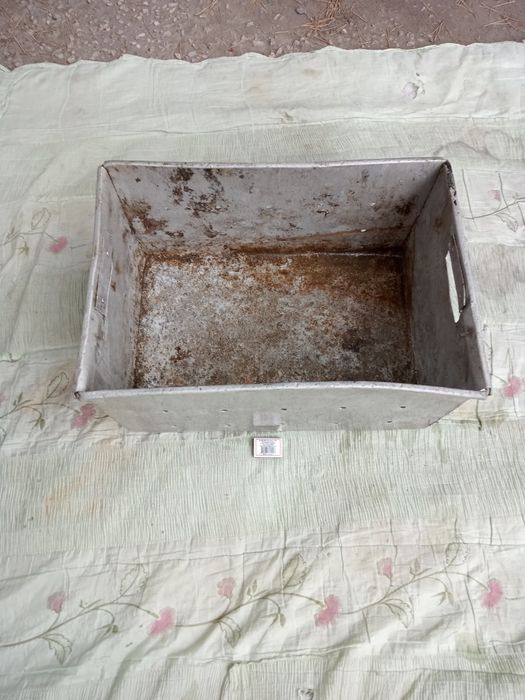 Продам металлические  ящики