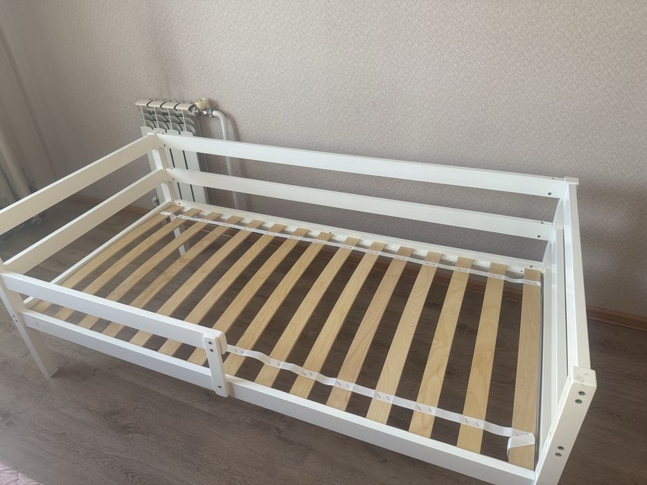 Продам кровать 160*80