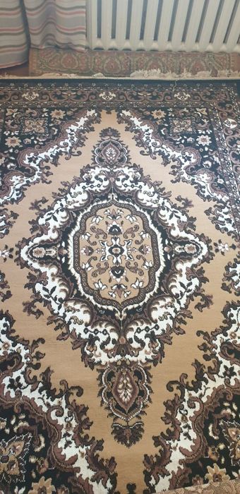 Продаётся ковры в идеальном состоянии
