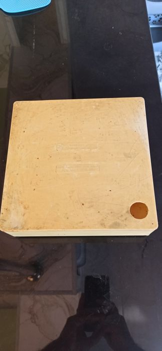 Кормушки для пчел...