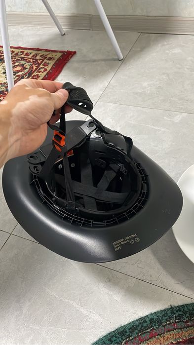 Каска, каска шляпа