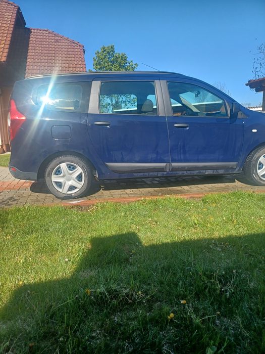 Autoturism Dacia