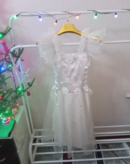 Платье нарядное для ПРАЗДНИКА 2 ШТУКИ