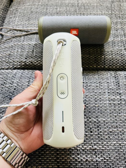 Vând boxe JBL Flip 3/JBL  Flip 5 ca Noi