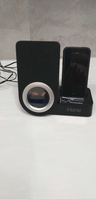 Сотовый телефон. Айфон 4.