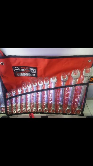 Набор 8÷32 ключей и инструментов