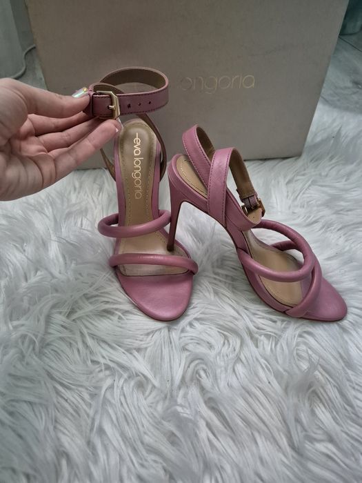 Vând sandale elegante toc subtire roz Eva Longoria