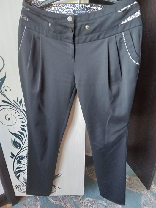 Брюки классика продаю