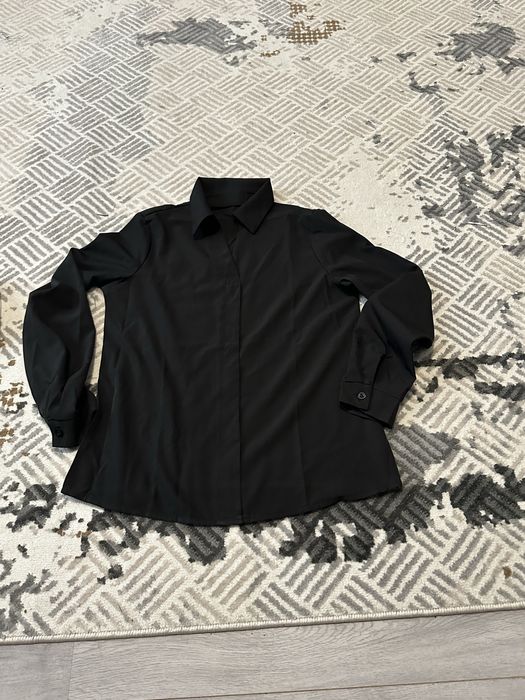 Продам женские блузки