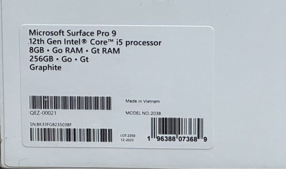 НОВ!!! Таблет Microsoft Surface Pro 9, Core i5-1245U, 13”, 8GB RAM,256