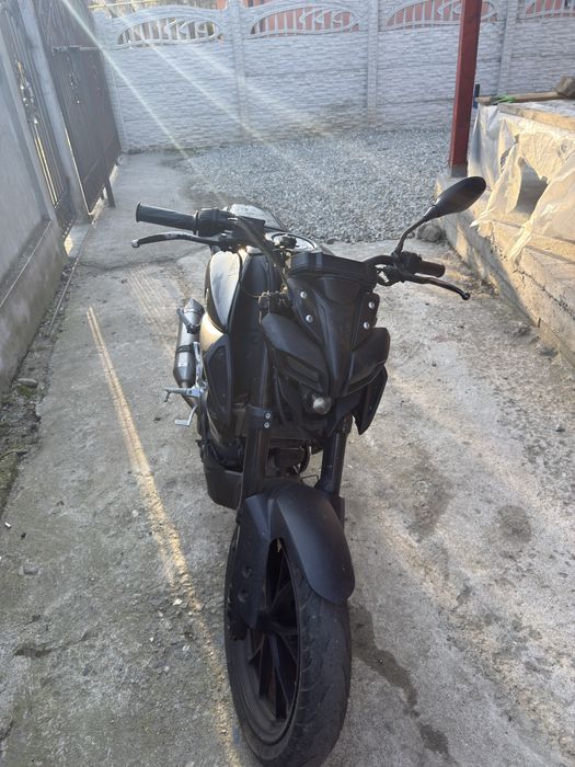 Yamaha Mt-125 Naked