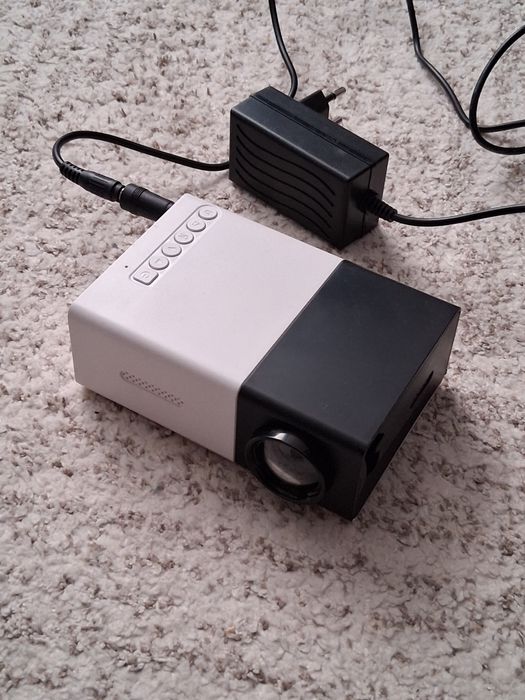 Mini proiector Led
