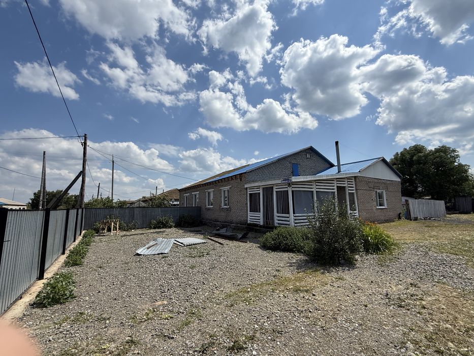 Продам дом с участком.