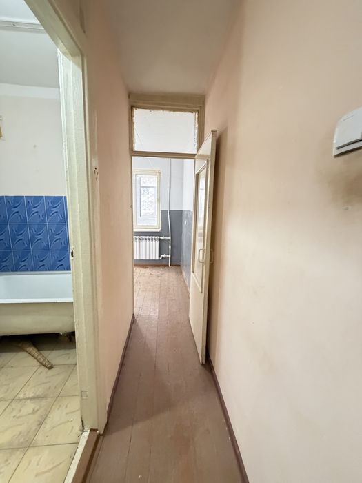 Продаётся 2х ком. квартира, 1 этаж, октябрь