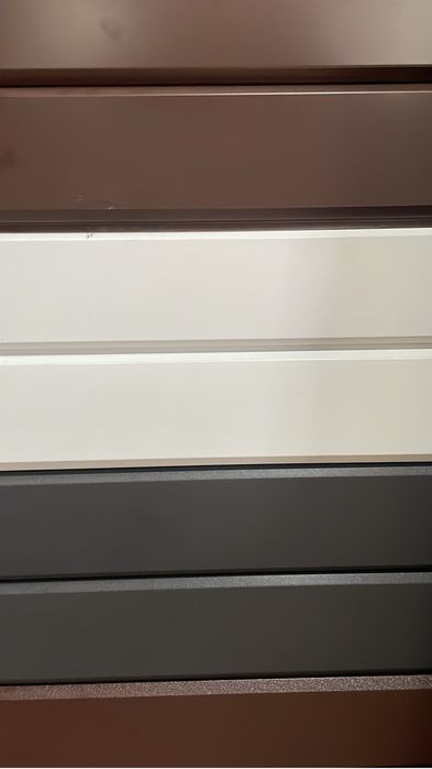 Металосайдинг, карниз,