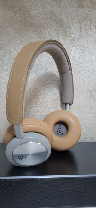 Casti on ear Beoplay H8i