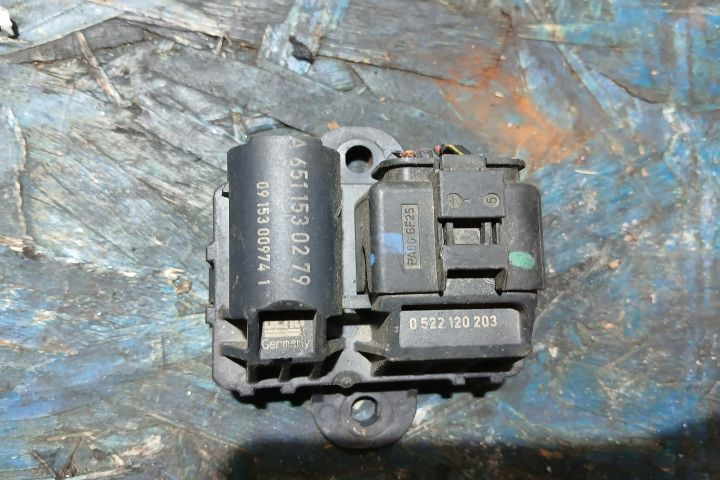 Releu bujii incandescente A6519000900 A6519000900 Mercedes-Benz C-Cla