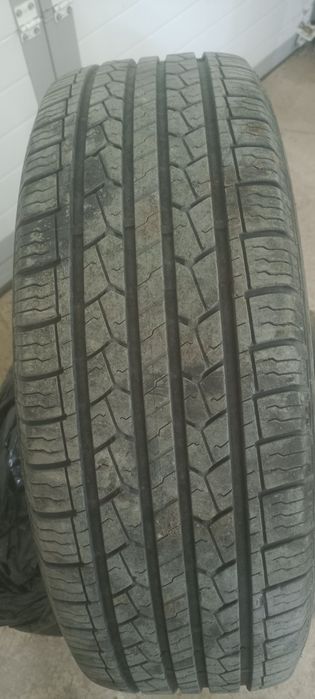Шины  летние. Почти новые.