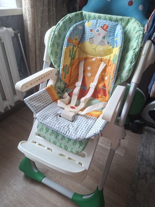 Детский стульчик для кормления  Chicco