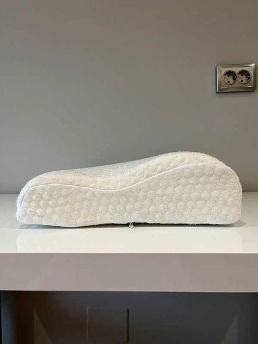 Pernă contur din spumă cu memorie