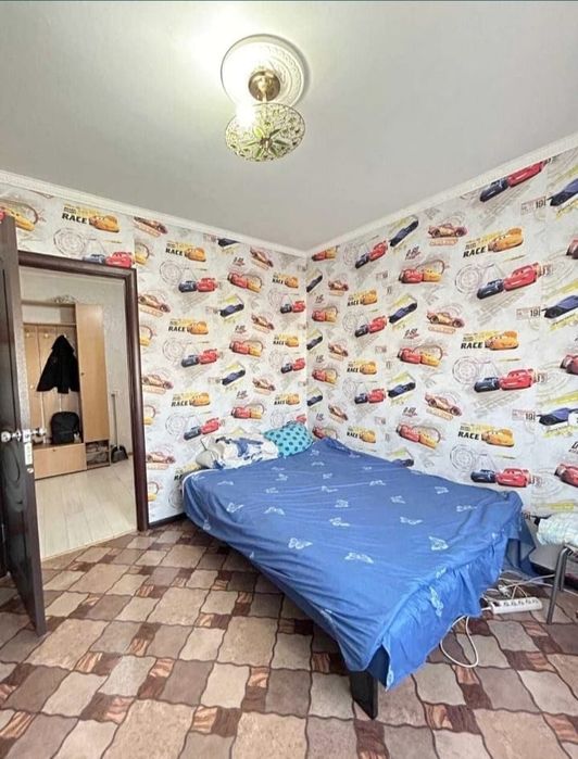 Продам  3- ком квартиру с ремонтом