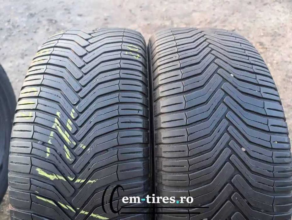 SET 2 Anvelope All Season 215/55 R17 MICHELIN CrossClimate + 94V