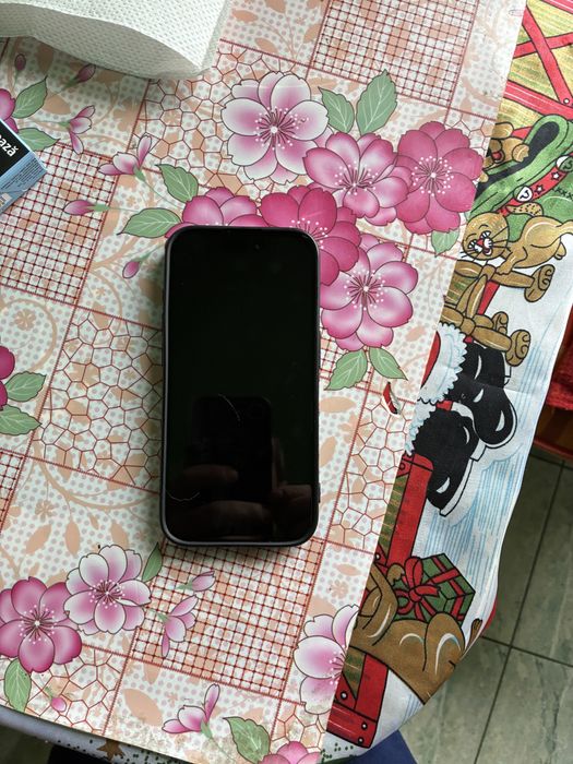 Iphone 15 pro bateria 84%originala