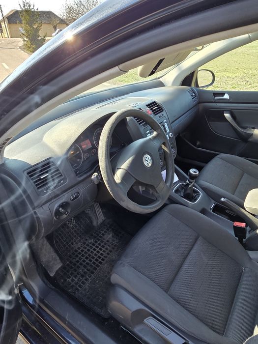 De vanzare Vw golf 5