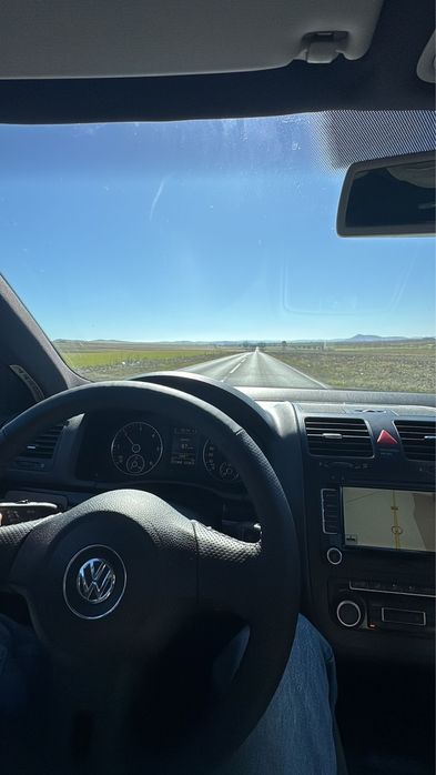 VW Jetta 2010 1.6 Diesel - Fara probleme, investitii recente