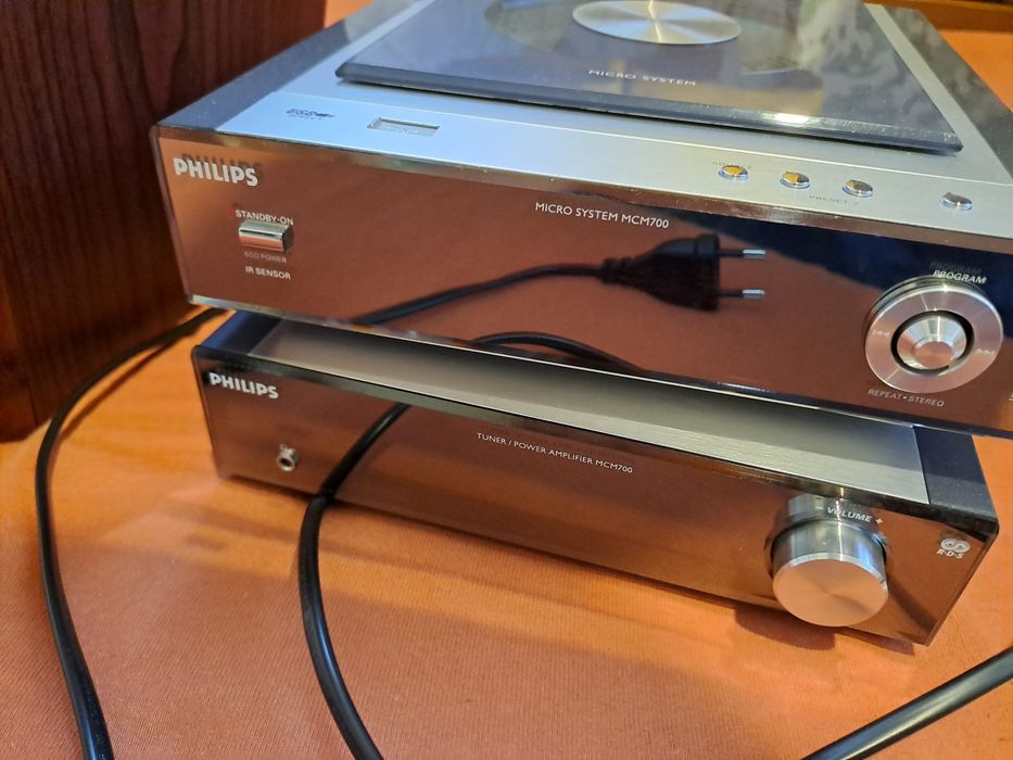 Micro sistem audio Hi-Fi Philips MCM700/12 Model: RM-805 Material