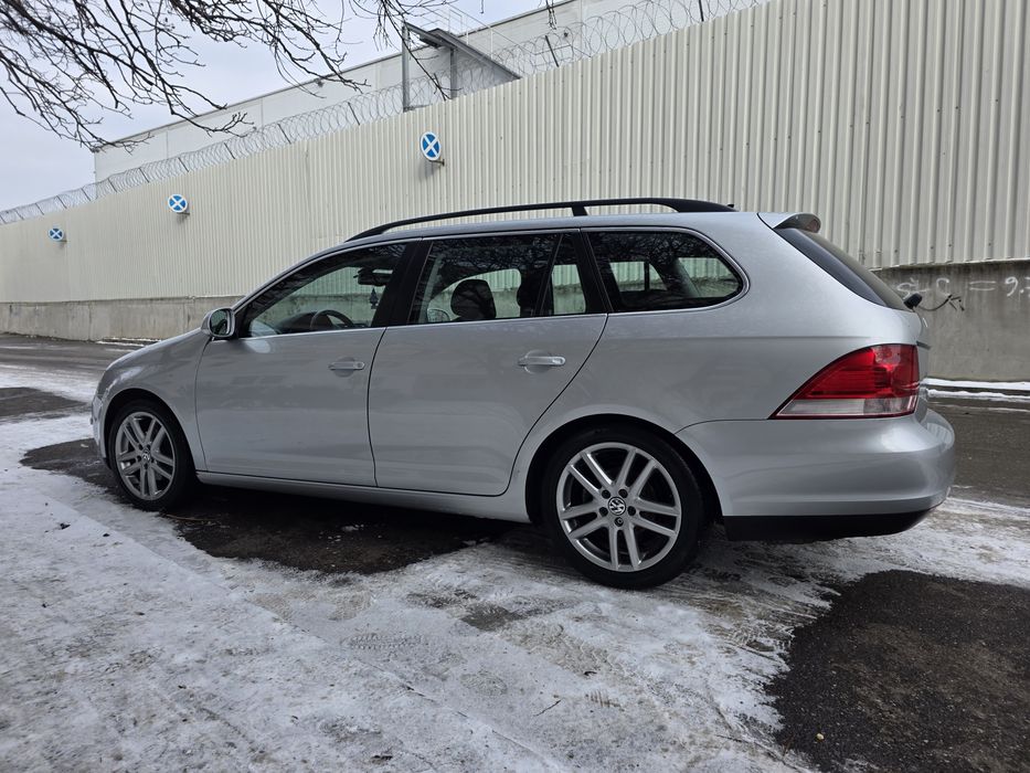 VW  Golf  5  break / benzina / 160 cp