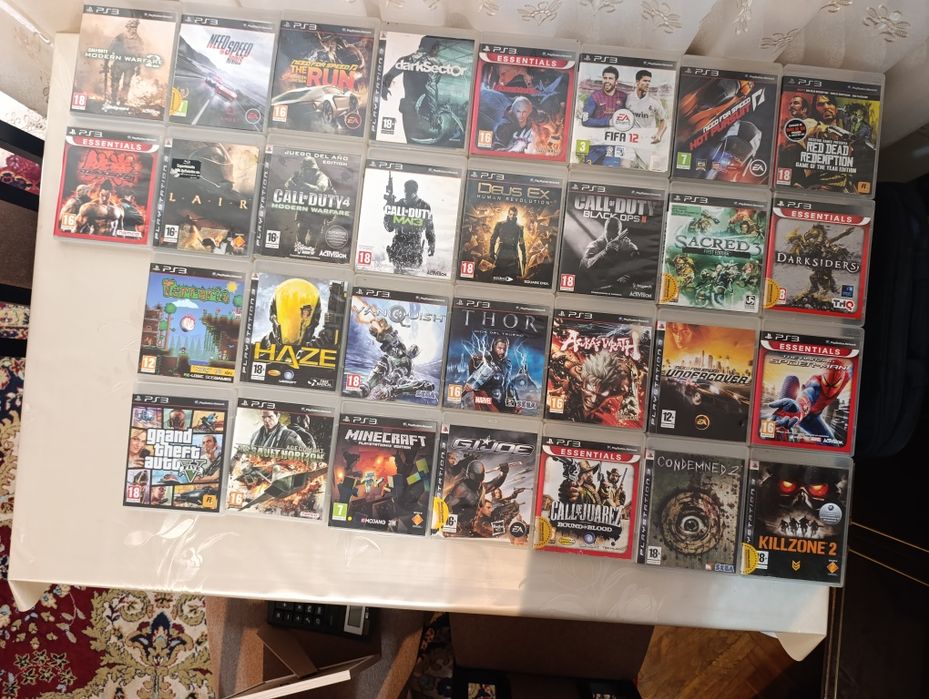 30 JOCURI PS3 + PS3 defect (700+50 Ron)
