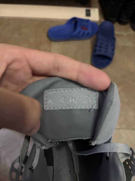 Nike Air Jorban 4 Retro × Kaws оригинал