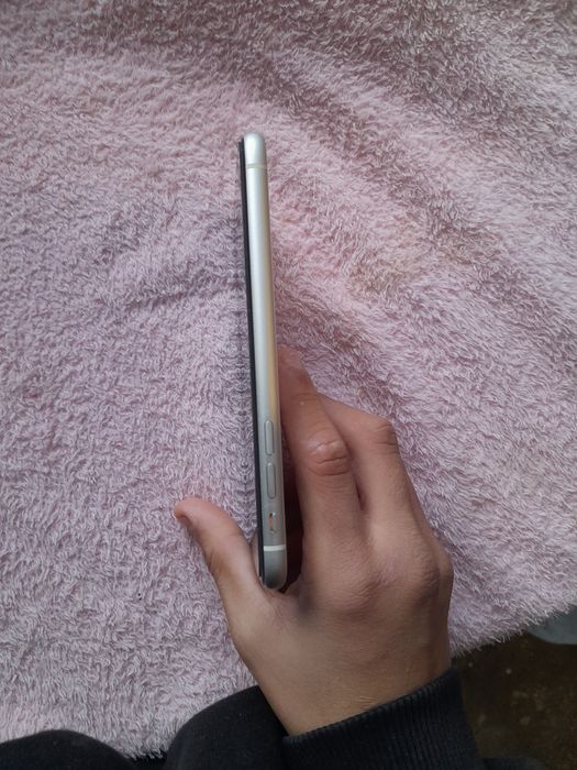 Vănd iphone 11 64gb