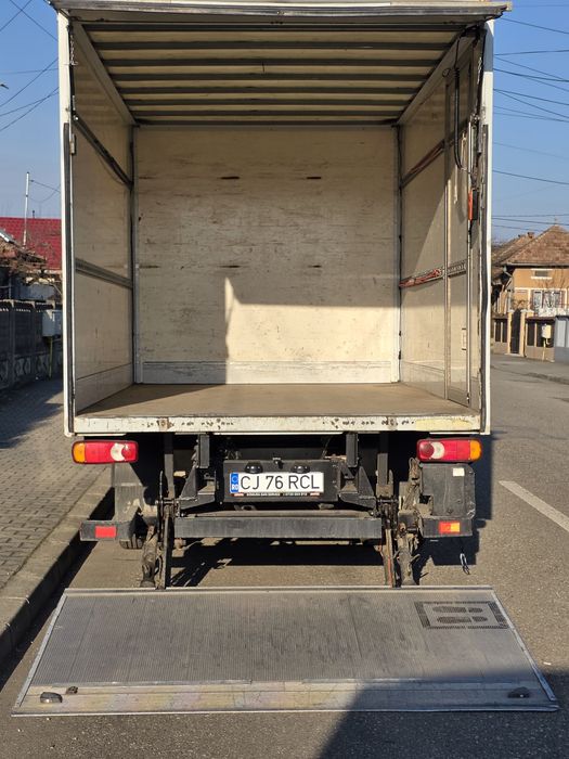 Vând sau schimb Renault Master 3. Preț 8950 euro negociabil.