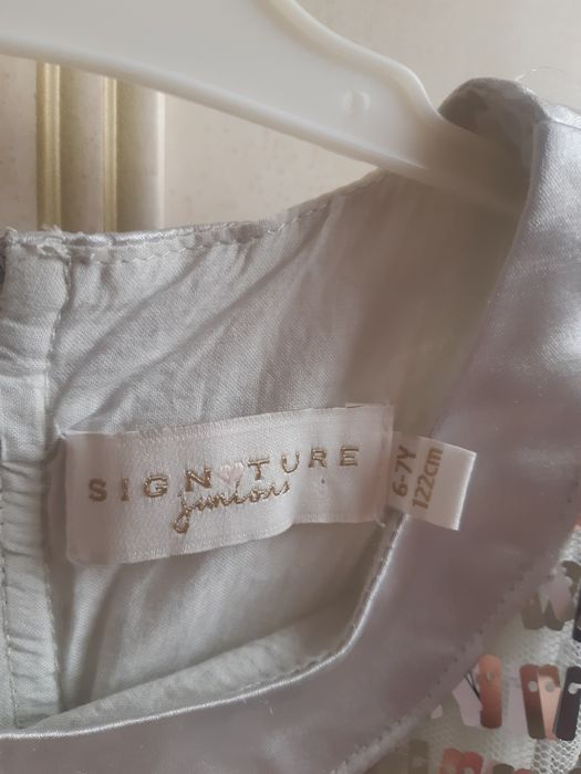 Нарядное модное платье на девочку с пайетками