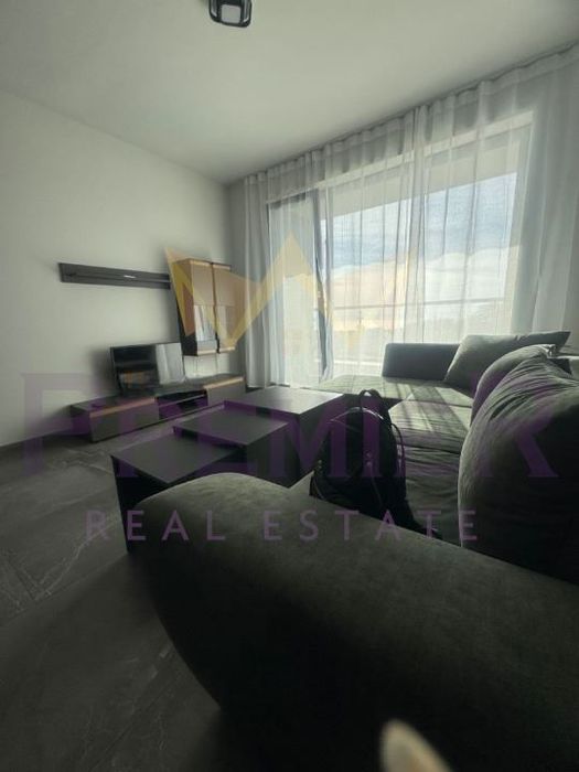 Дава се под наем Тристаен апартамент в Варна, Виница - 80 кв.м за 612 € - Снимка #1