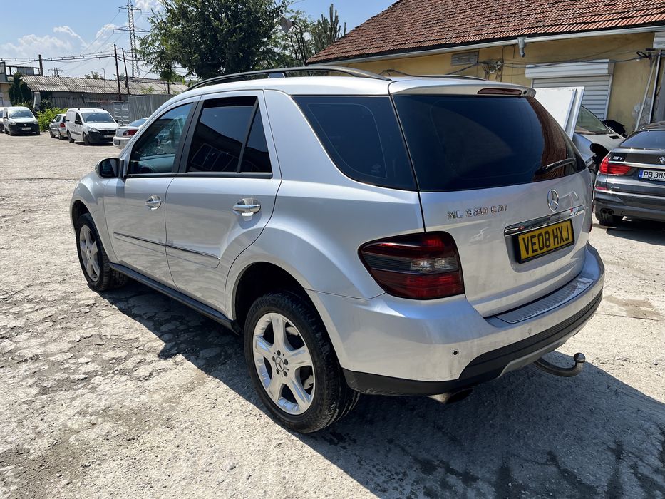 Пета врата Mercedes ML - W164 / Заден капак