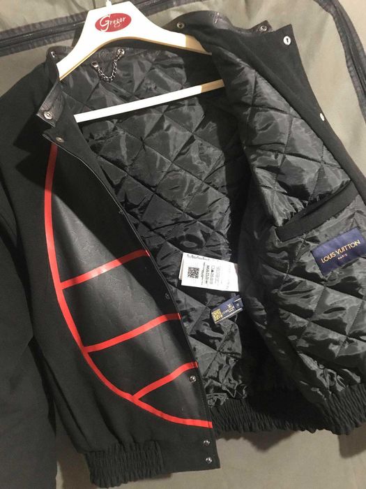 Geaca Louis Vuitton