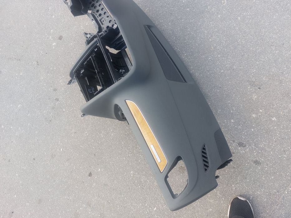 Арматурно табло Audi A4 B8