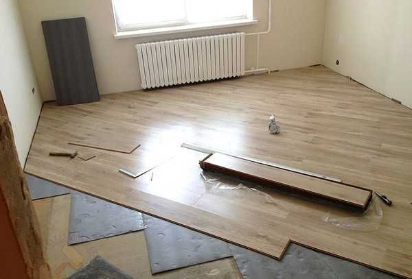 Laminat  Terish, plintus