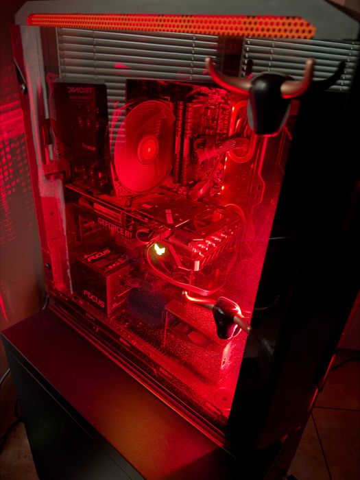 Мощен Геймърски Компютър / PC — RTX 3060 Ti OC / i7-9700K / 16GB RAM / 3TB Общо Място