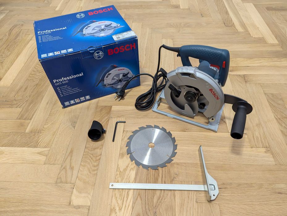Fierastrau circular Bosch 165mm 1200W